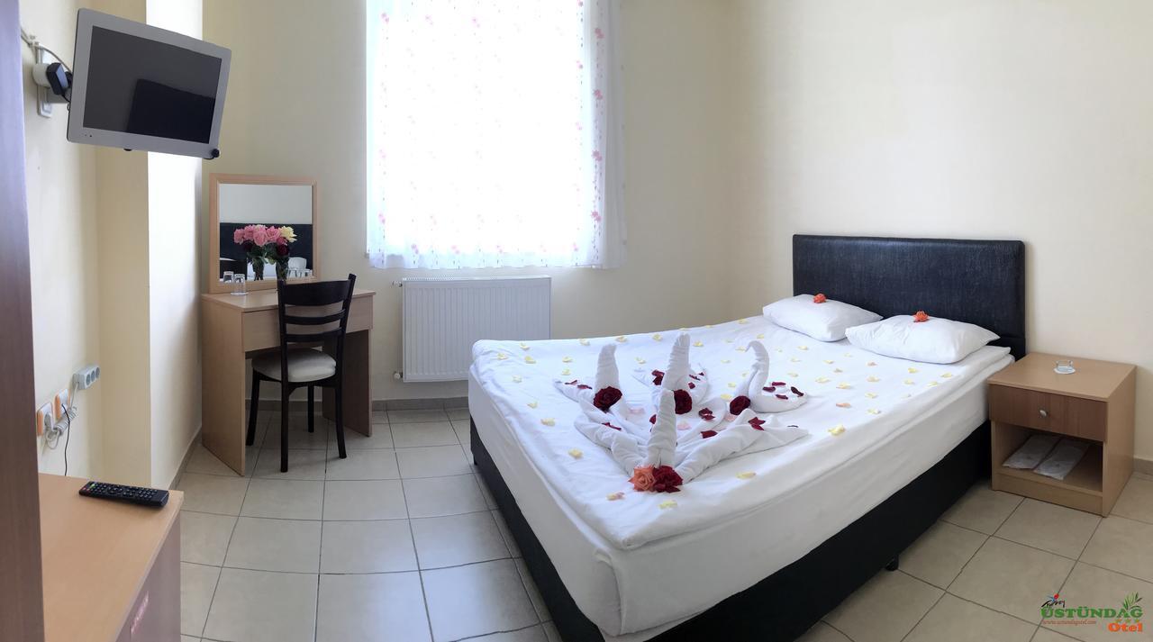 Ustundag Otel Keciborlu Kültér fotó